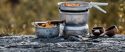 Naczynia turystyczne: wybieraj mądrze, podróżuj świadomie